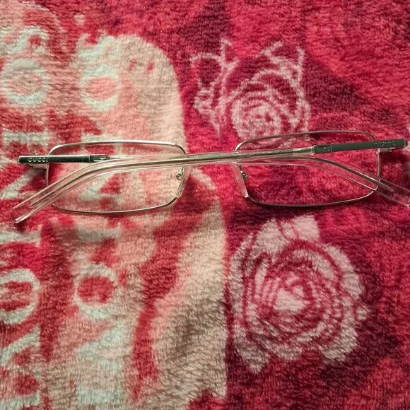 Gucci eyeglass frames - Picture 3 of 3